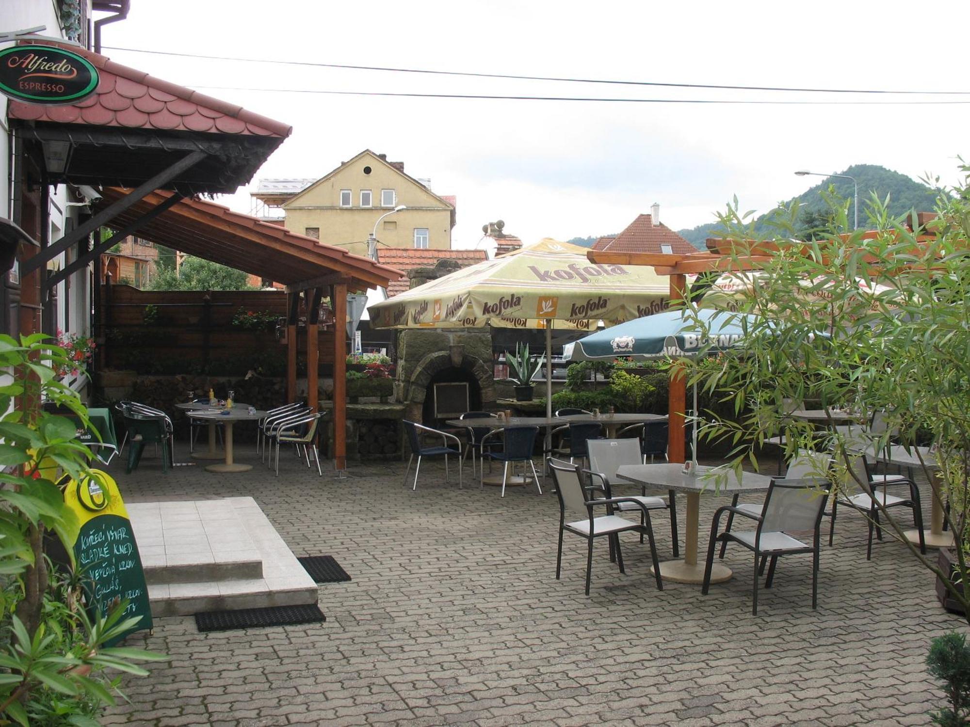Hotel Kovarna Decin Ngoại thất bức ảnh