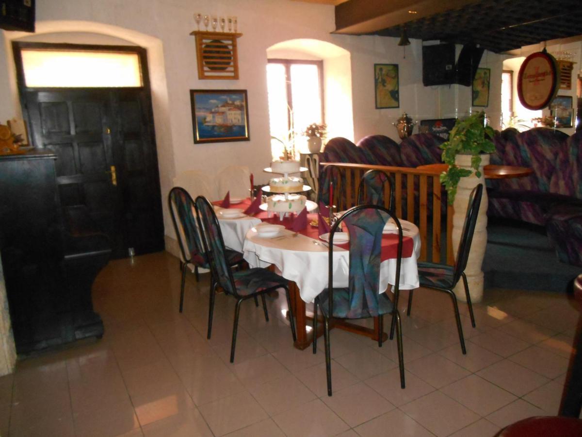 Hotel Kovarna Decin Ngoại thất bức ảnh